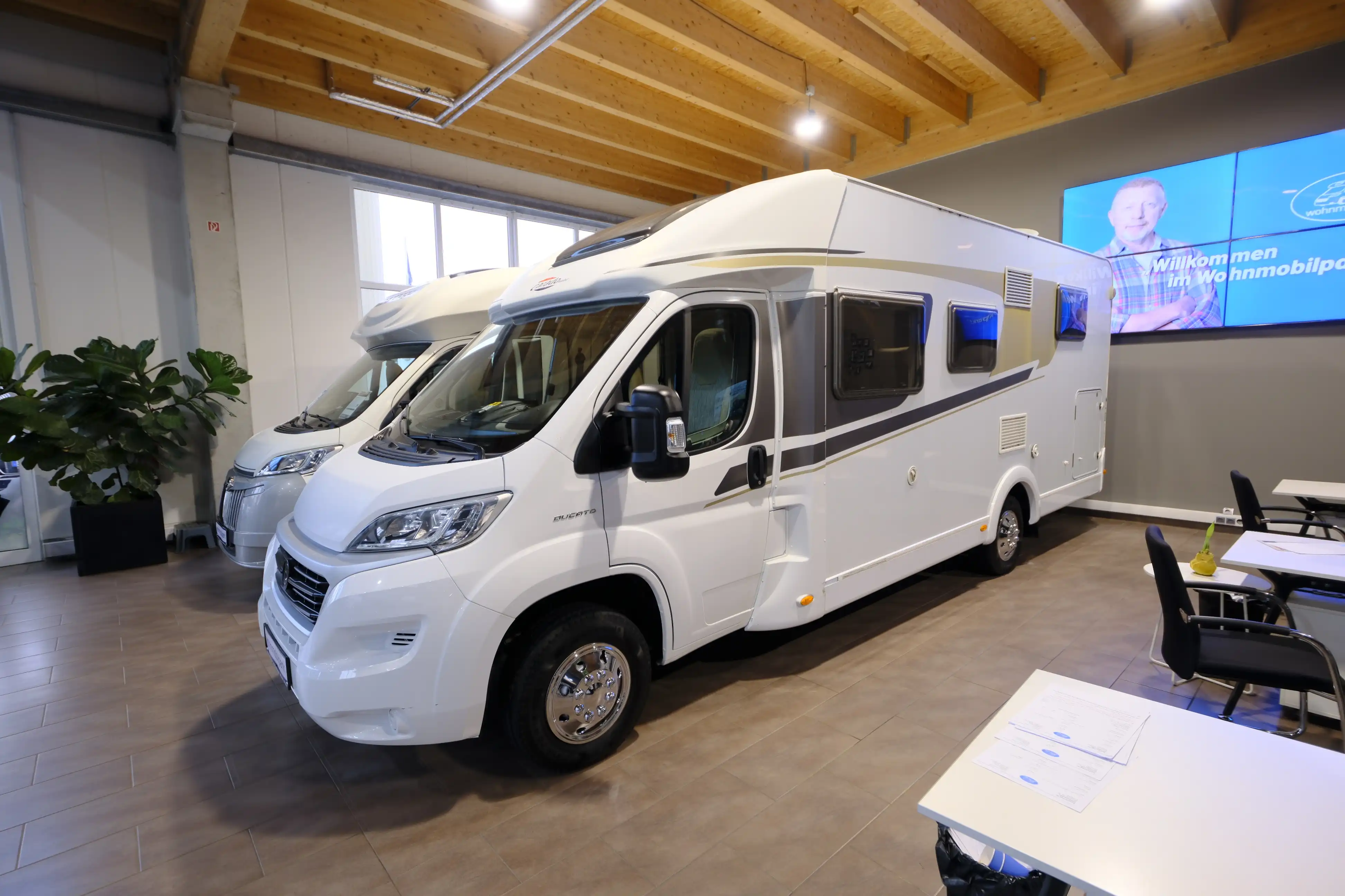 Carado T 448 Gebraucht