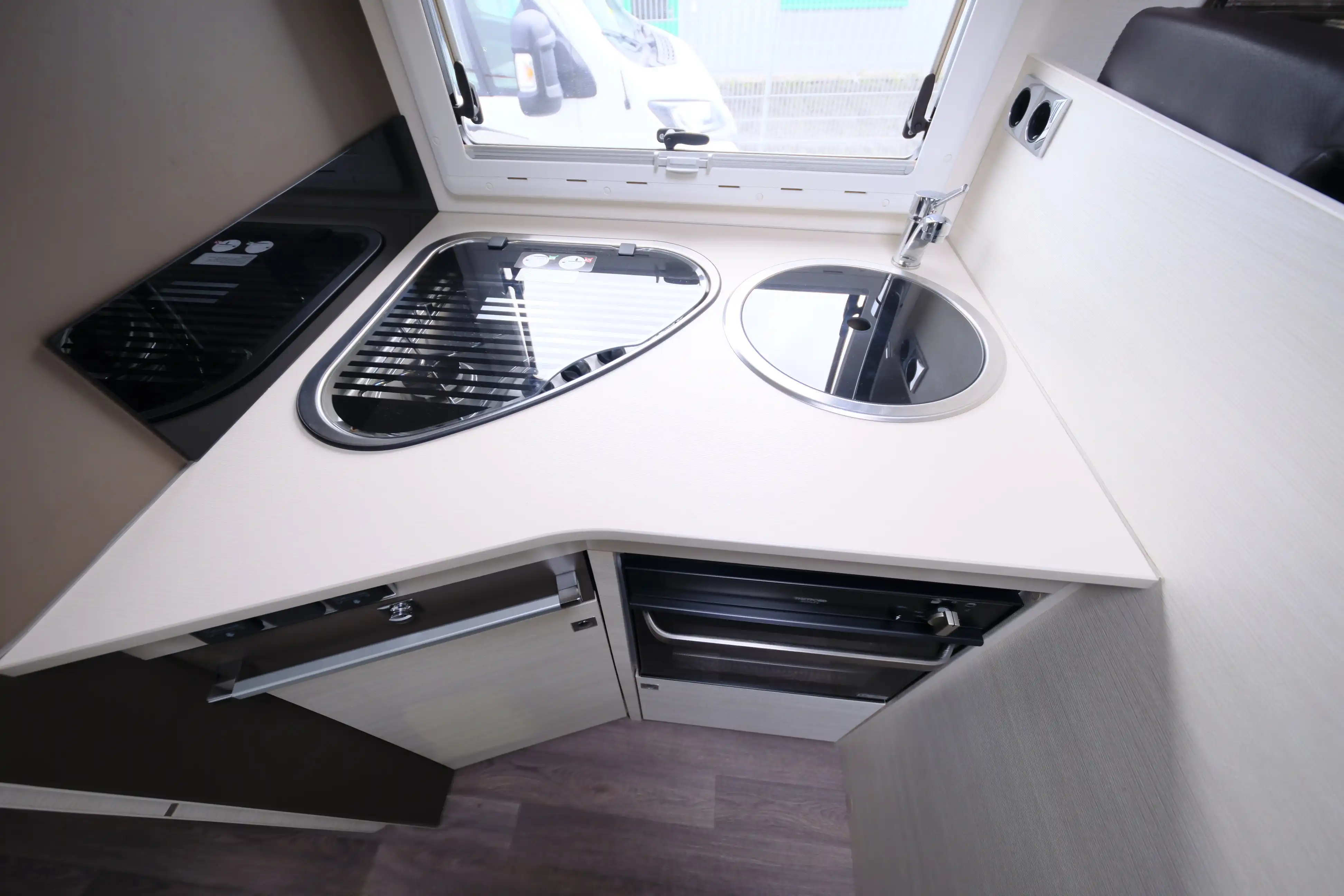 CHALLENGER 396  - Ansicht 13