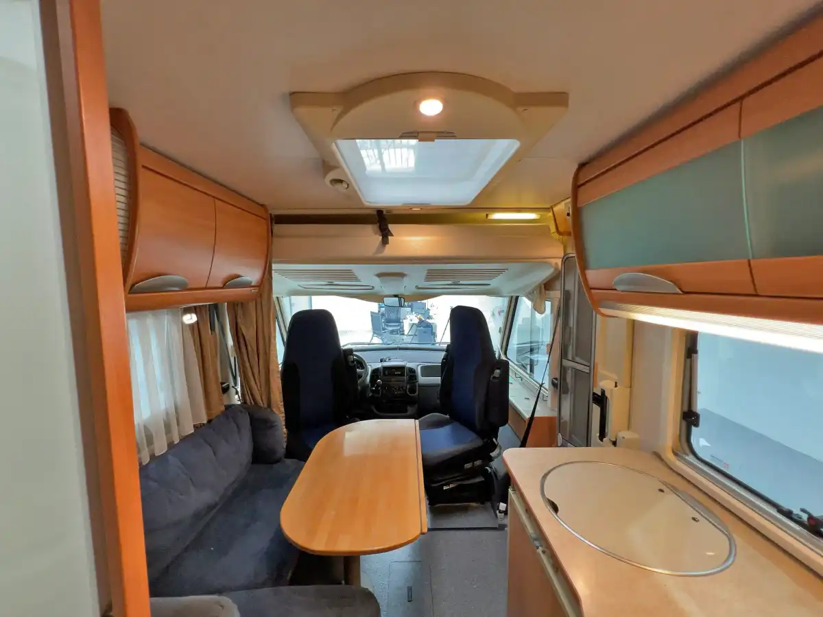 HYMER-ERIBA B 674 - Ansicht 9