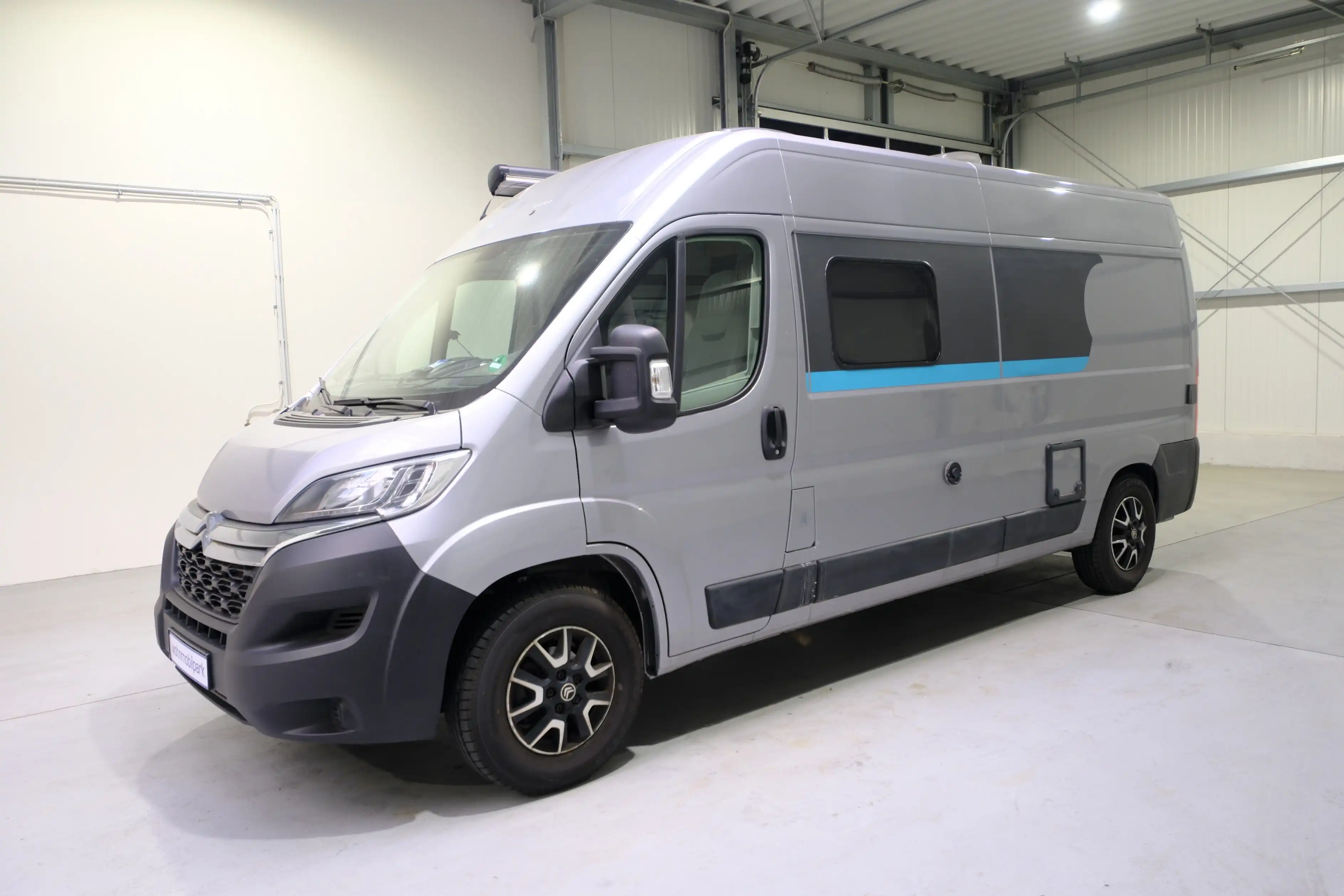campingsthle beige Klappstuhl  komfortabel & tragbar  Studio Wohnglck