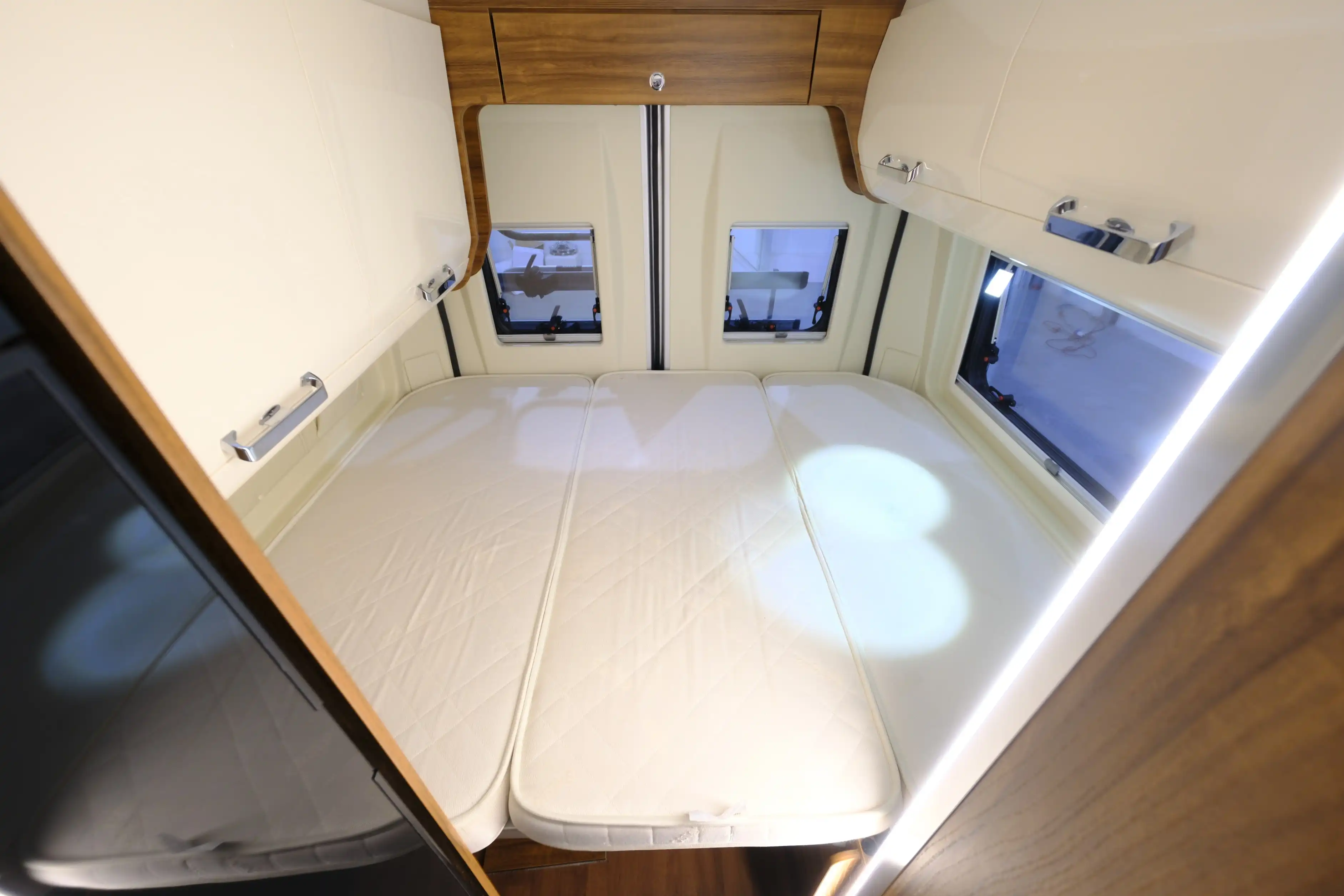 KARMANN 592  - Ansicht 12