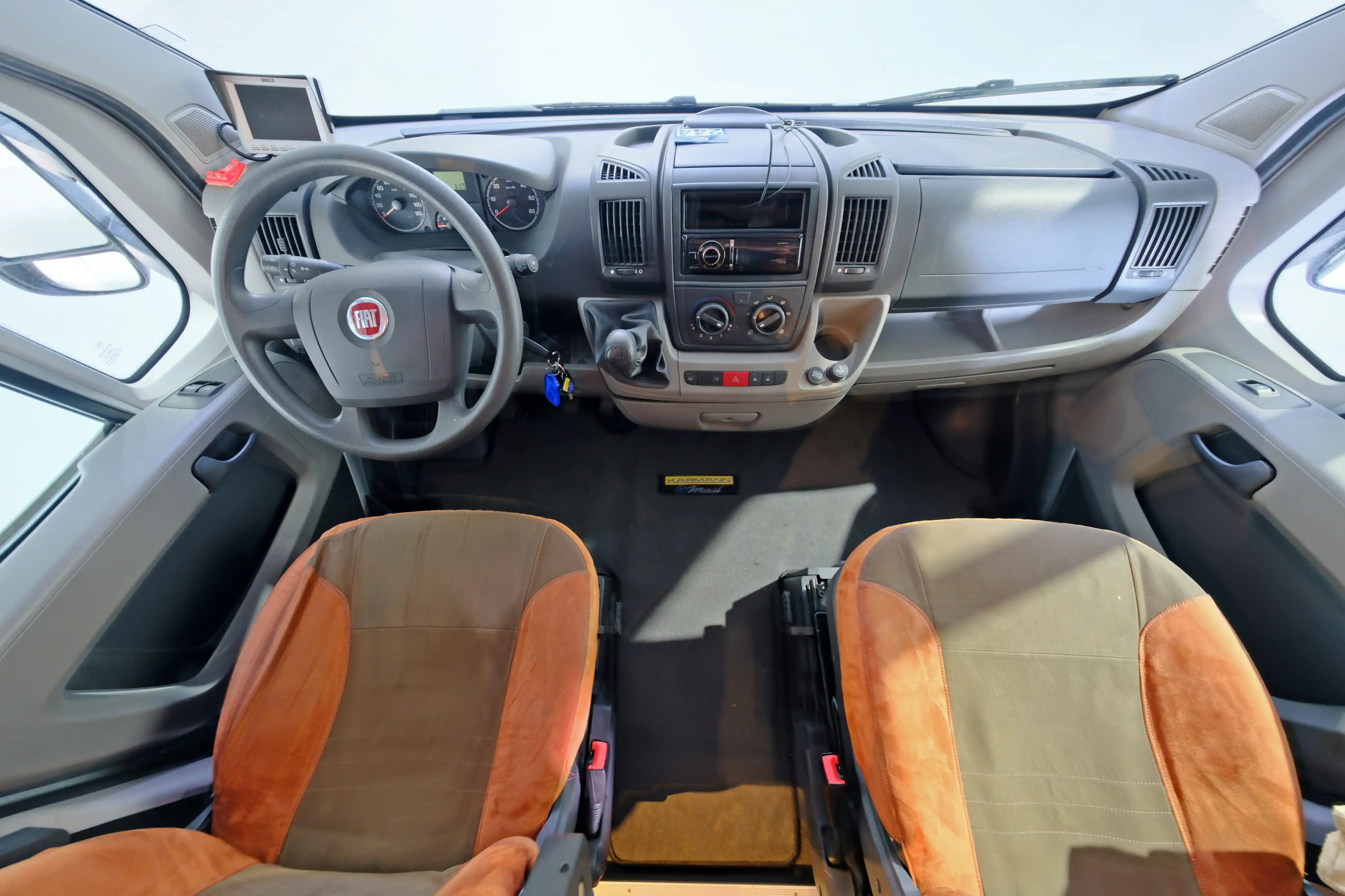 KARMANN Ontario 670 VB - Ansicht 5