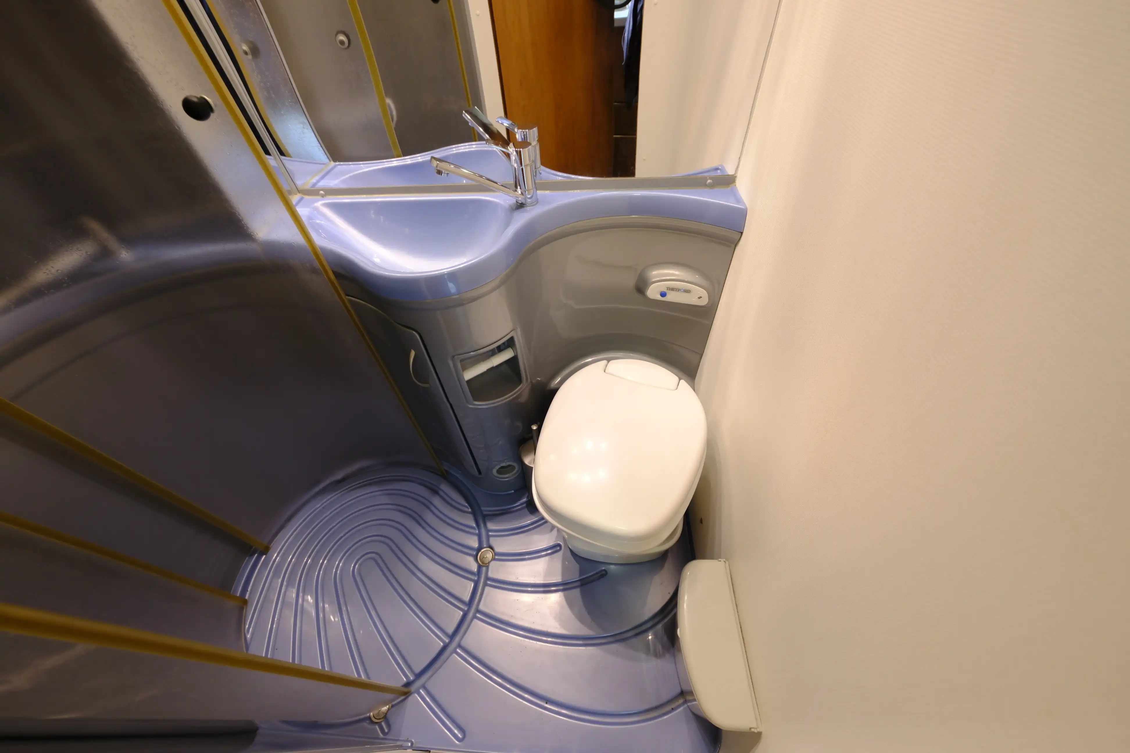 KARMANN Ontario 670 VB - Ansicht 13